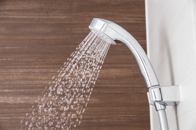 気がつかないうちに汚れがびっしり？シャワーヘッドのお掃除方法