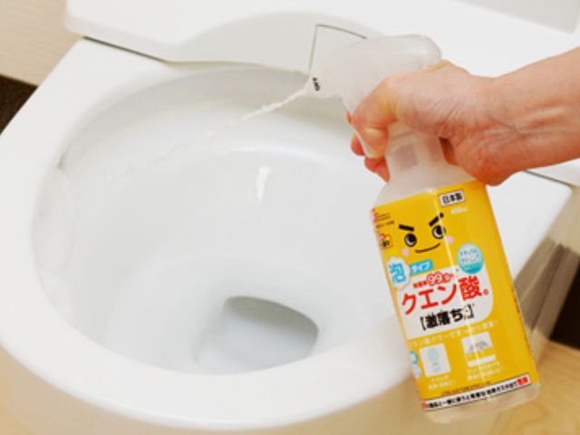 酸性洗剤はどんな汚れを落とせる？おすすめアイテムで実際にお掃除してみよう！